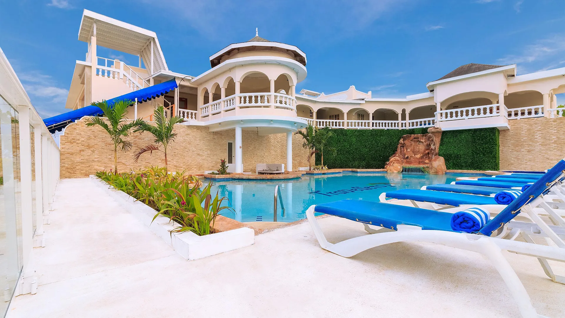 ***  Travellers Beach Resort Negril Jamajka