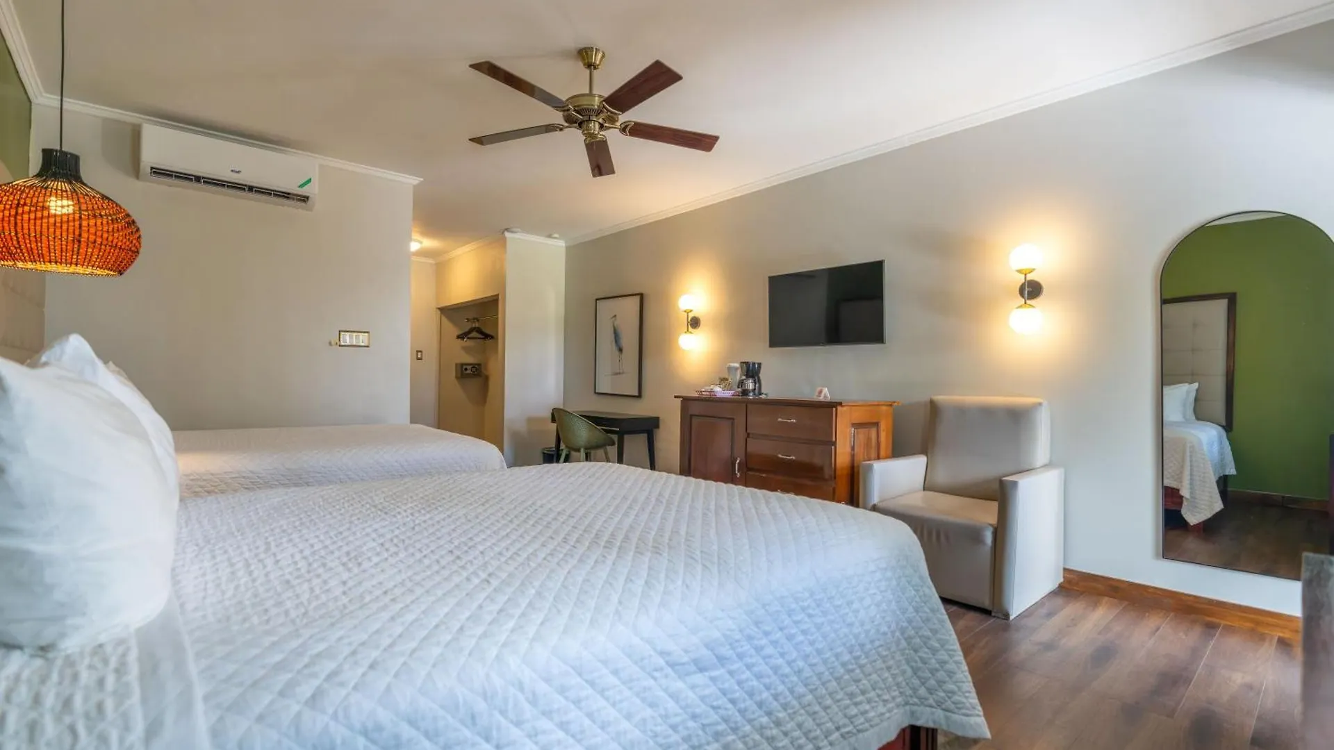Travellers Beach Resort Negril