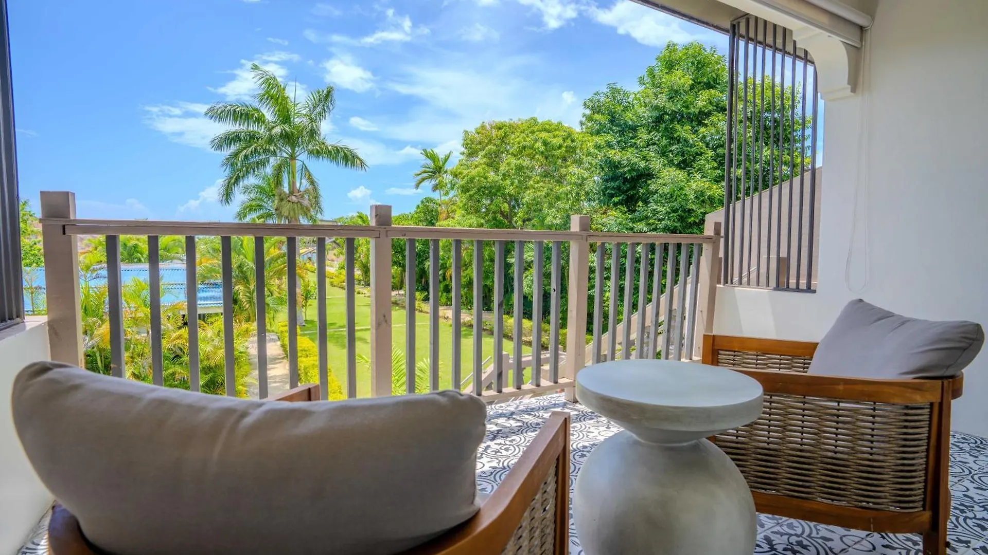 Travellers Beach Resort Negril 3*,