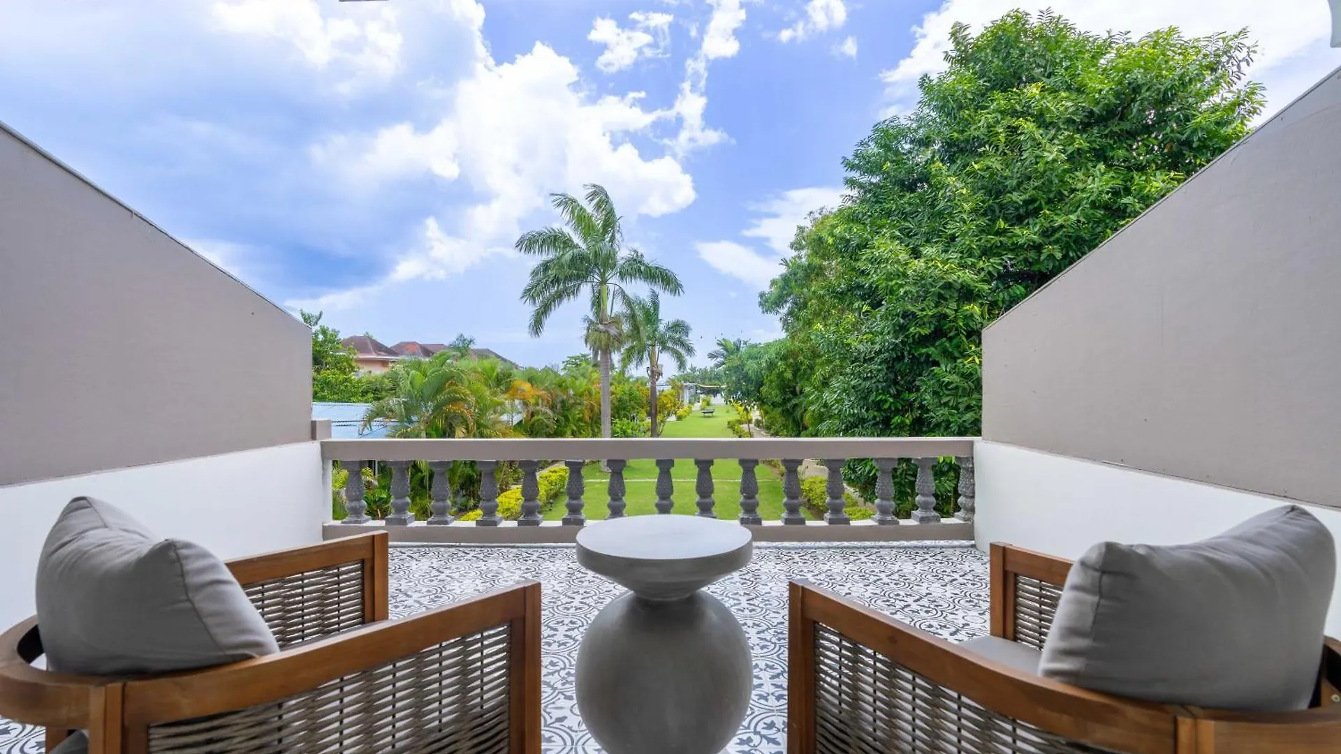 Travellers Beach Resort Negril